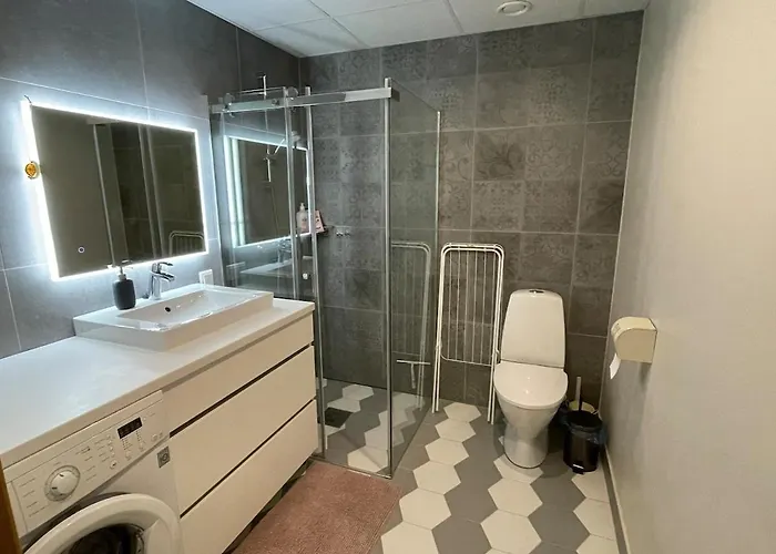 Kristalli With Amenities, Free Parking