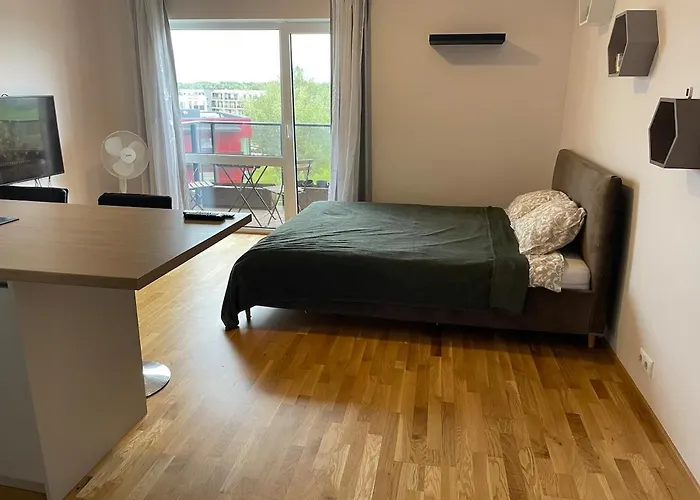 Kristalli With Amenities, Free Parking